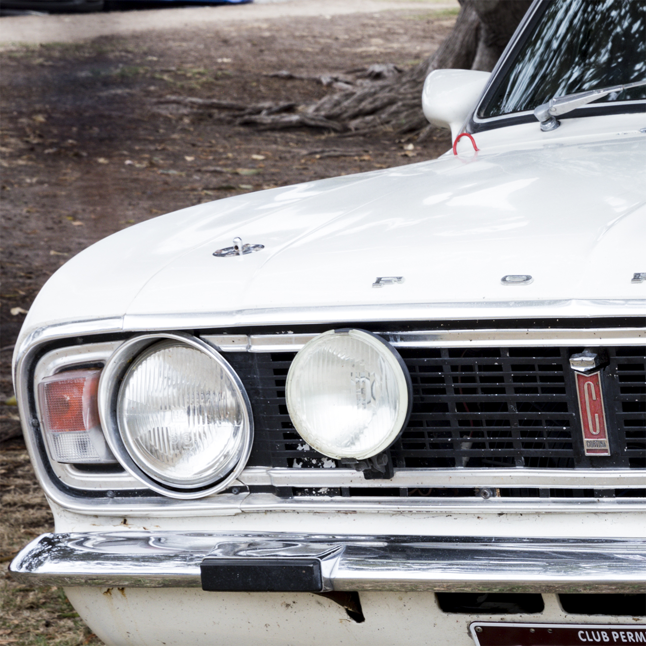 Ford Cortina