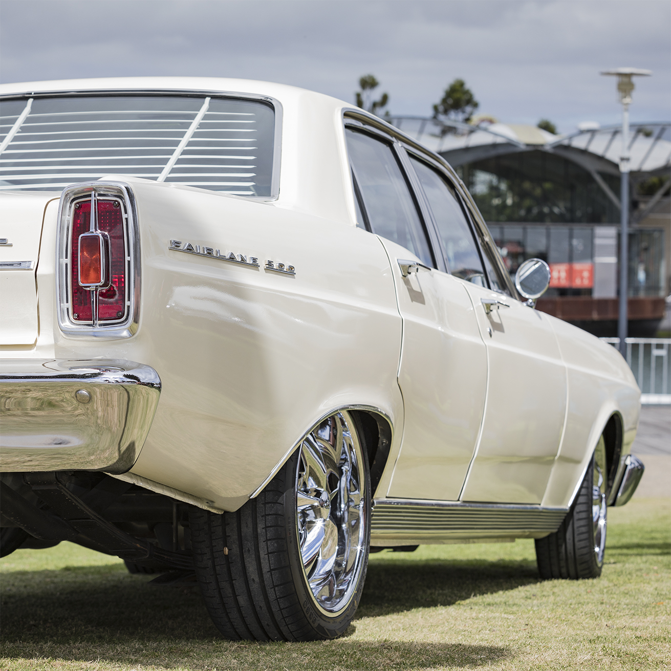Ford Fairlane 500
