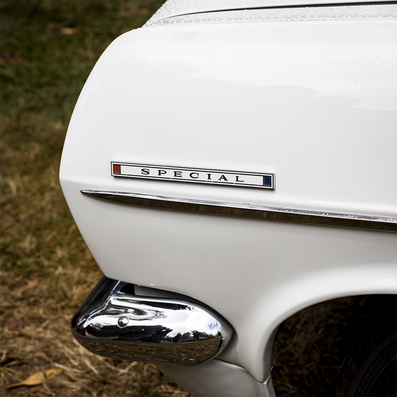 Holden HR Special