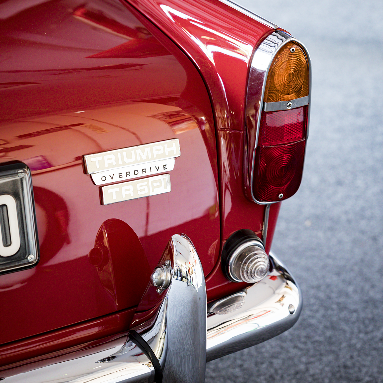 Triumph TR5